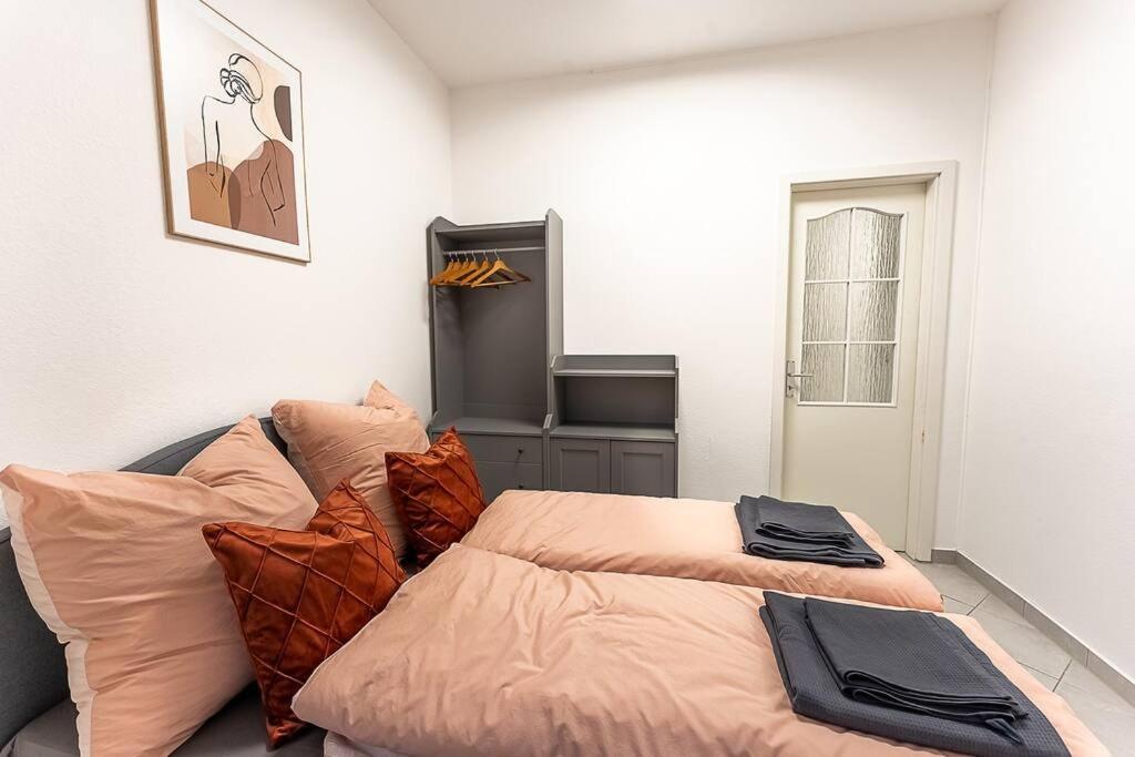Apartmán Loft Mit Billard-Tisch Und Ps4 Wuppertal Exteriér fotografie