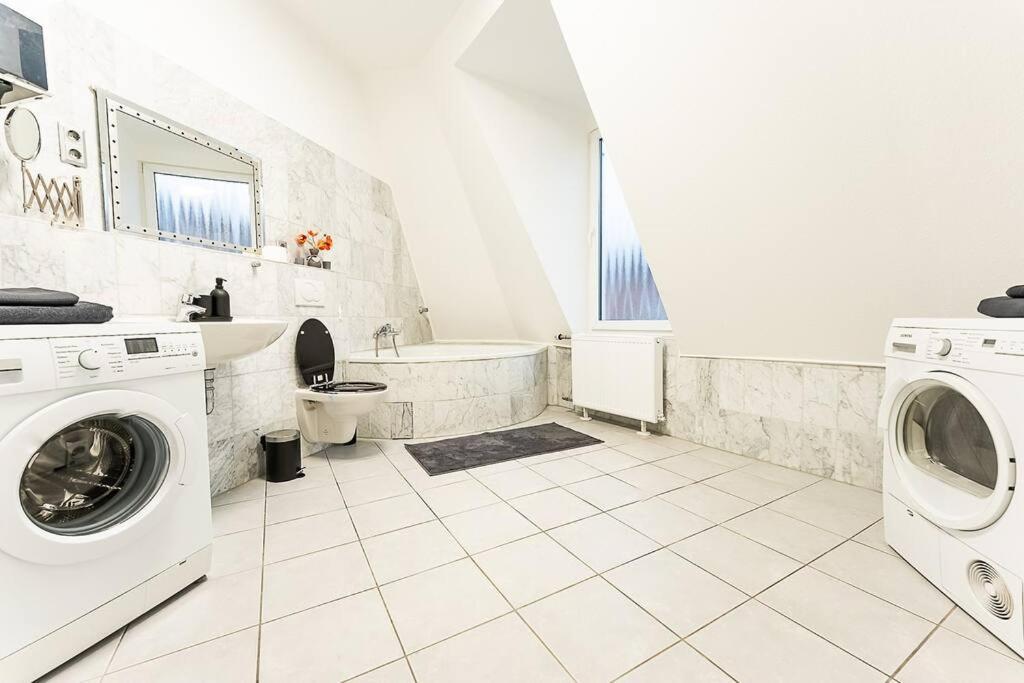 Apartmán Loft Mit Billard-Tisch Und Ps4 Wuppertal Exteriér fotografie