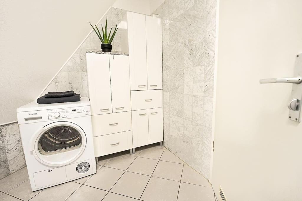 Apartmán Loft Mit Billard-Tisch Und Ps4 Wuppertal Exteriér fotografie